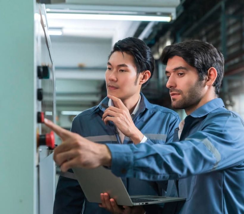 male-asian-caucasian-engineer-professional-having-discussion-standing-consult-machine-factory-two-expert-coworker-brainstorm-explaining-solves-process-cnc-operate-machine (1)